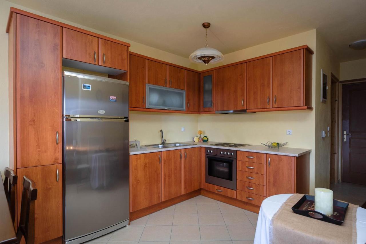 Meli Apartments アラコバ エクステリア 写真